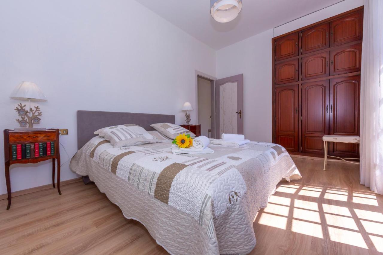 Villa Martine Au Bord Du Lac - Happy Rentals Cadrezzate Luaran gambar