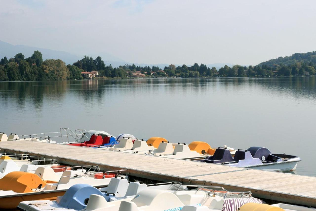 Villa Martine Au Bord Du Lac - Happy Rentals Cadrezzate Luaran gambar